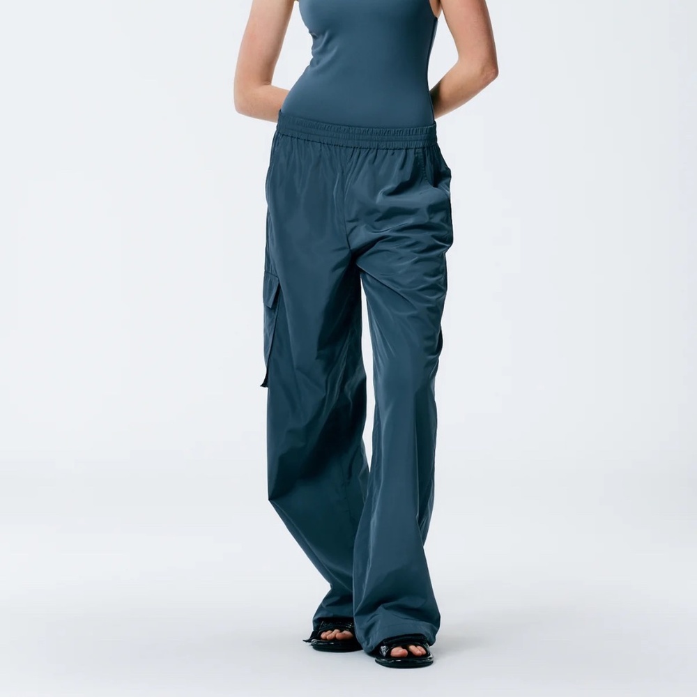 Tibi — Italian Sporty Nylon Wide Leg Pull on Pant — Size XL